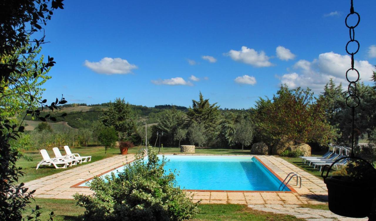 Appartamento Uva - Agriturismo Le Selvole Pomarance Exterior photo